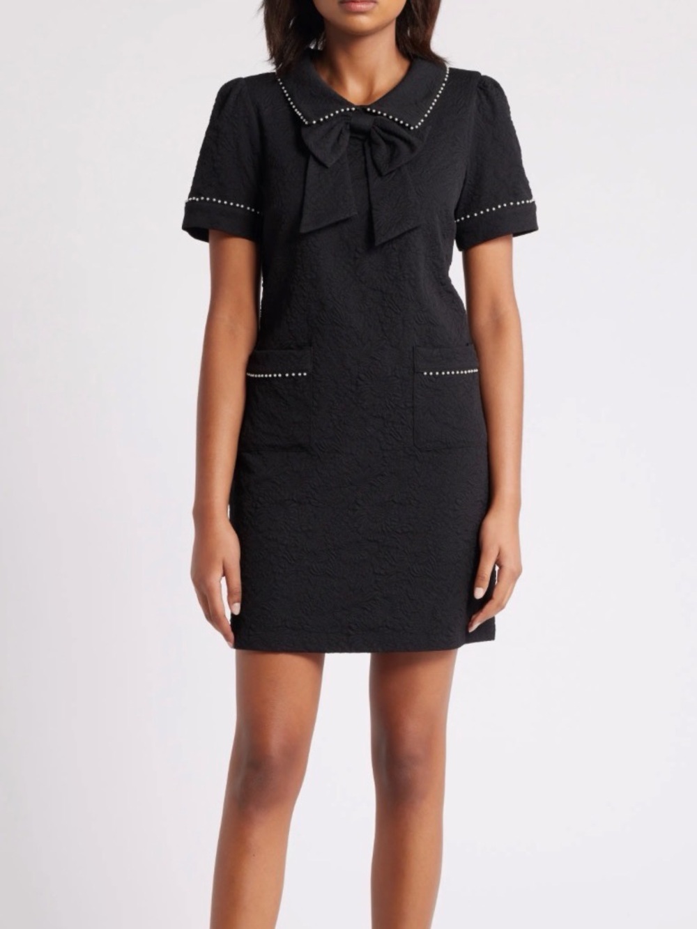 julia jordan Black Bow-Collar Short Dress with Faux Pearl Trim Perfect LBD